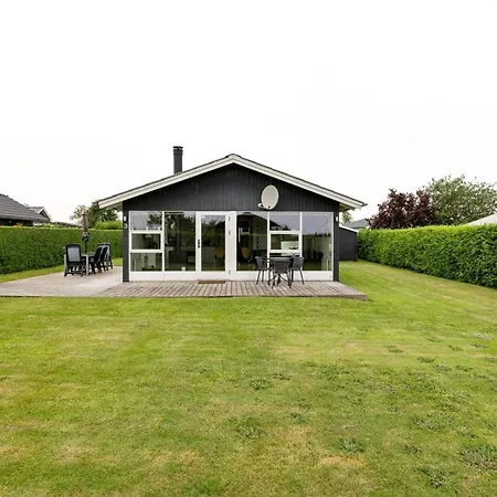 Prázdninový dům Blesse - 250m From The Sea By Interhome *